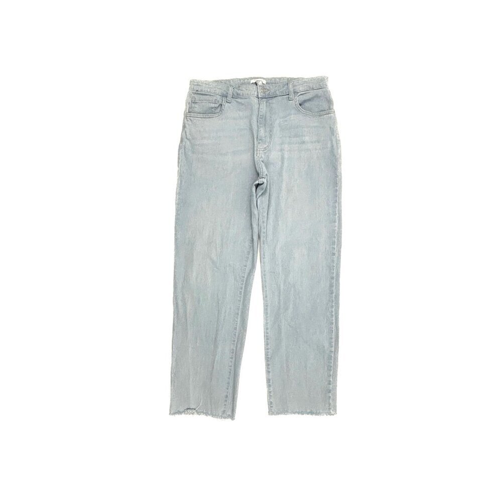Forever 21 Raw hem Straight leg Women's size 31 Light Wash Blue Denim jeans